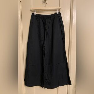 Wide-legged pants from Japan
